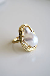 Irregular Pearl Shaped Ring