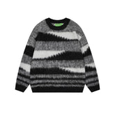 Contrast Color Stripe Wavy Sweater