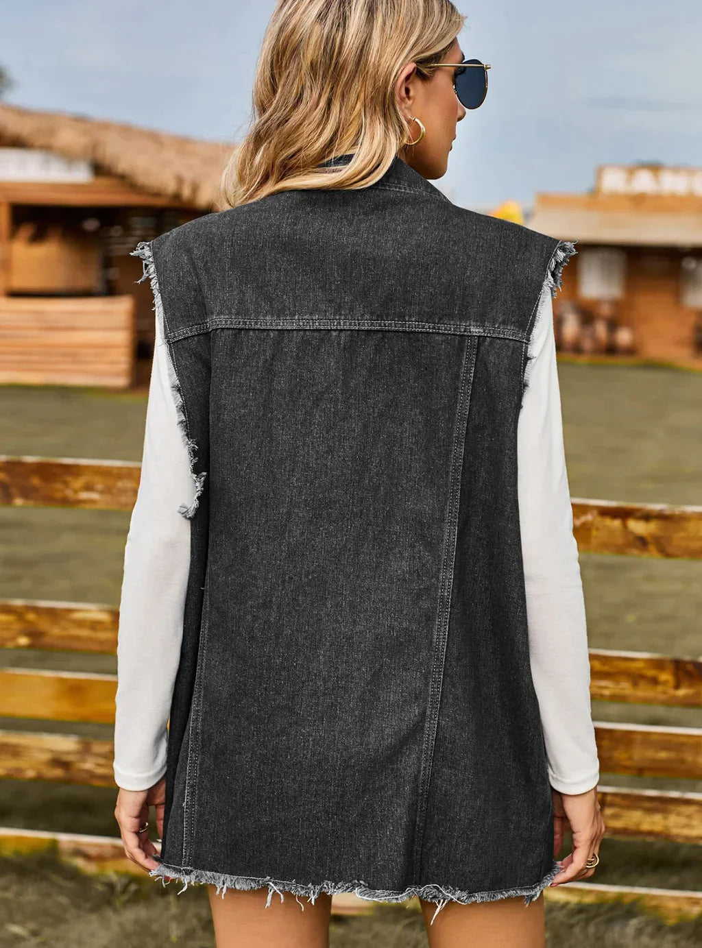 COWBOY SLEEVELESS VEST COAT