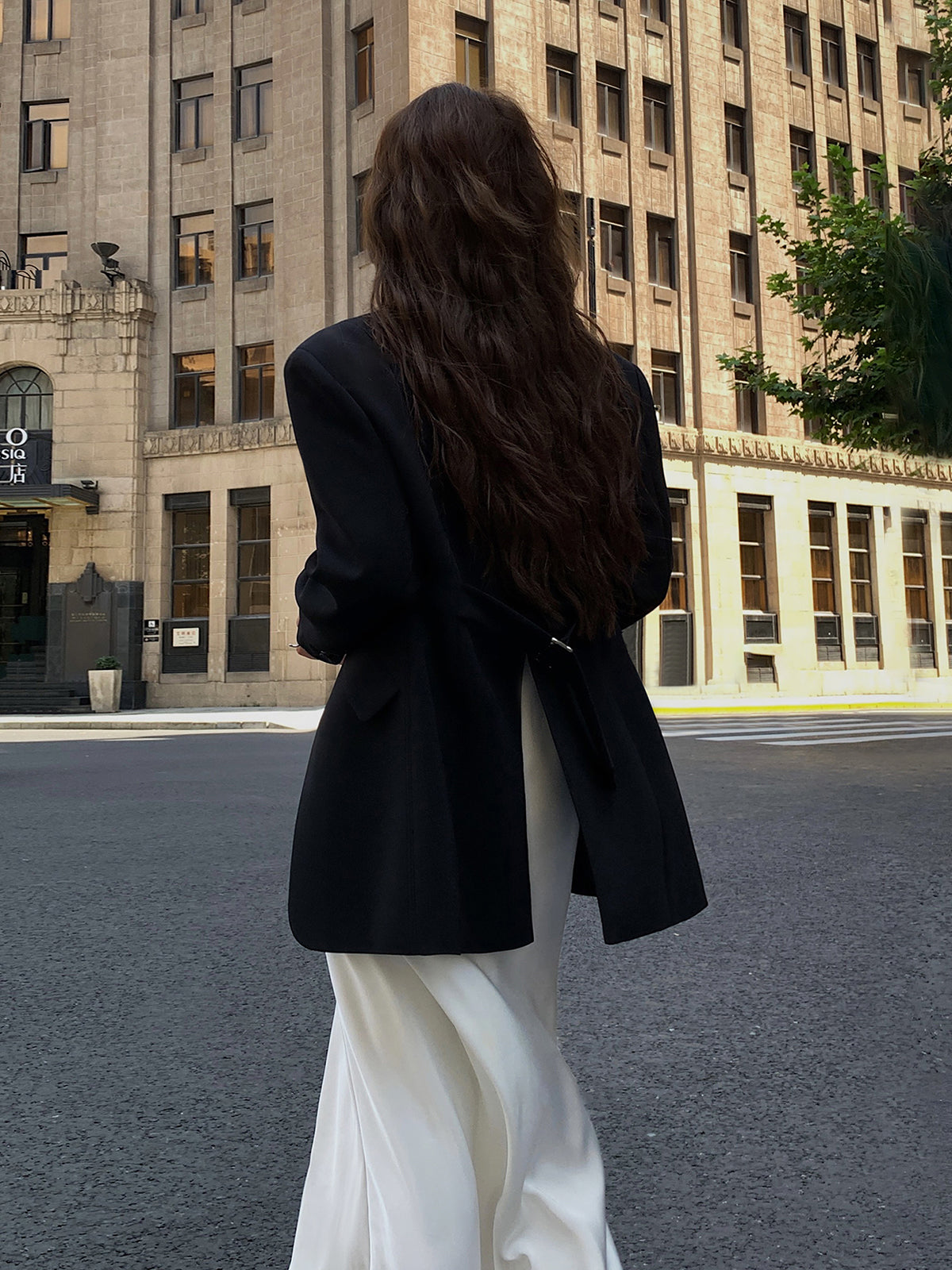 Solid Split Graceful Back Pocket Blazer