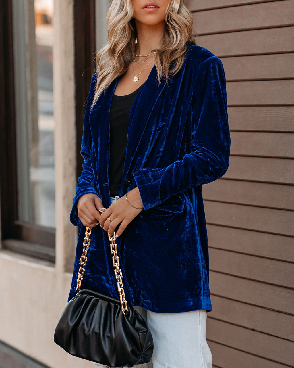 Chicest Pocketed Velvet Blazer - Blue