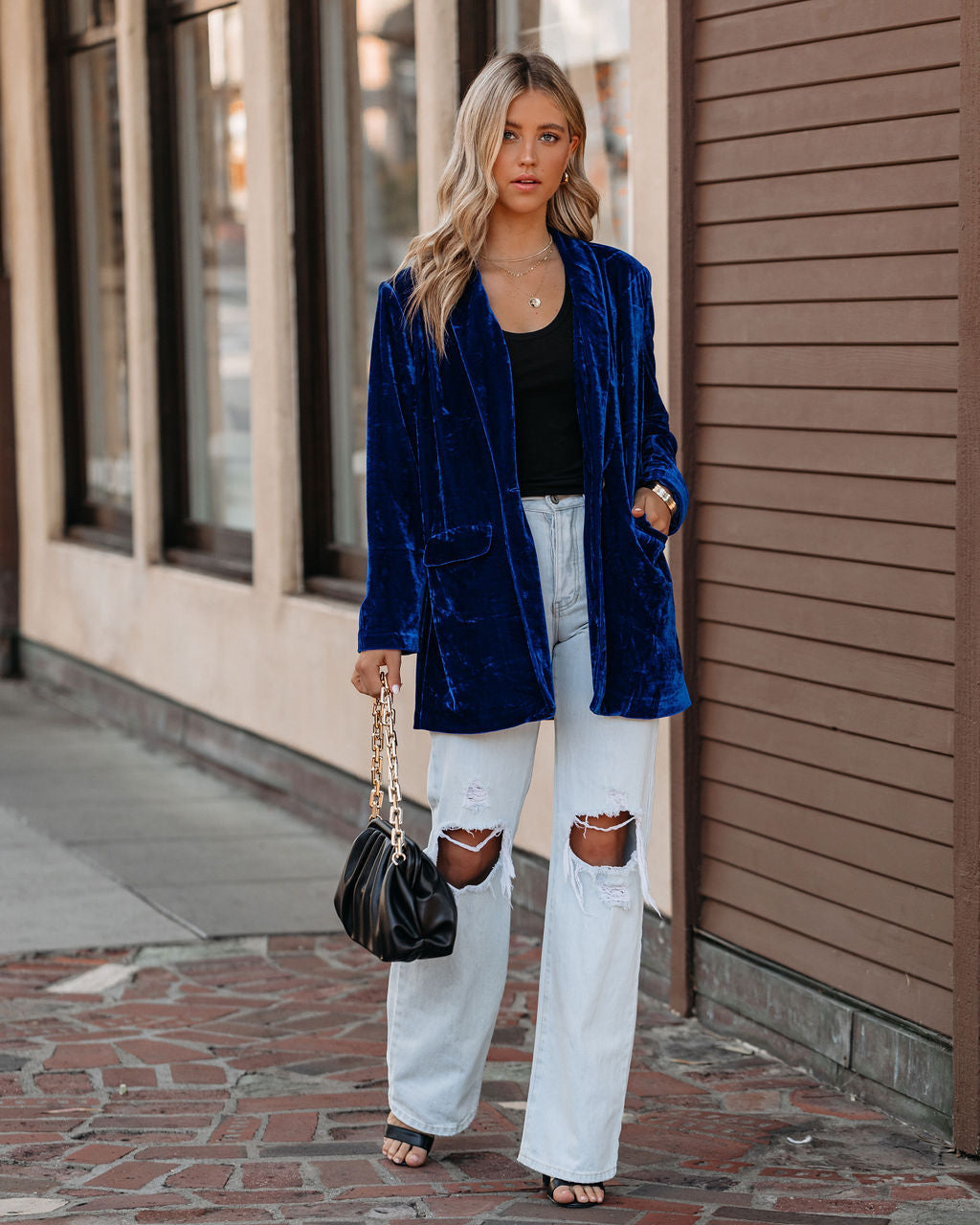 Chicest Pocketed Velvet Blazer - Blue