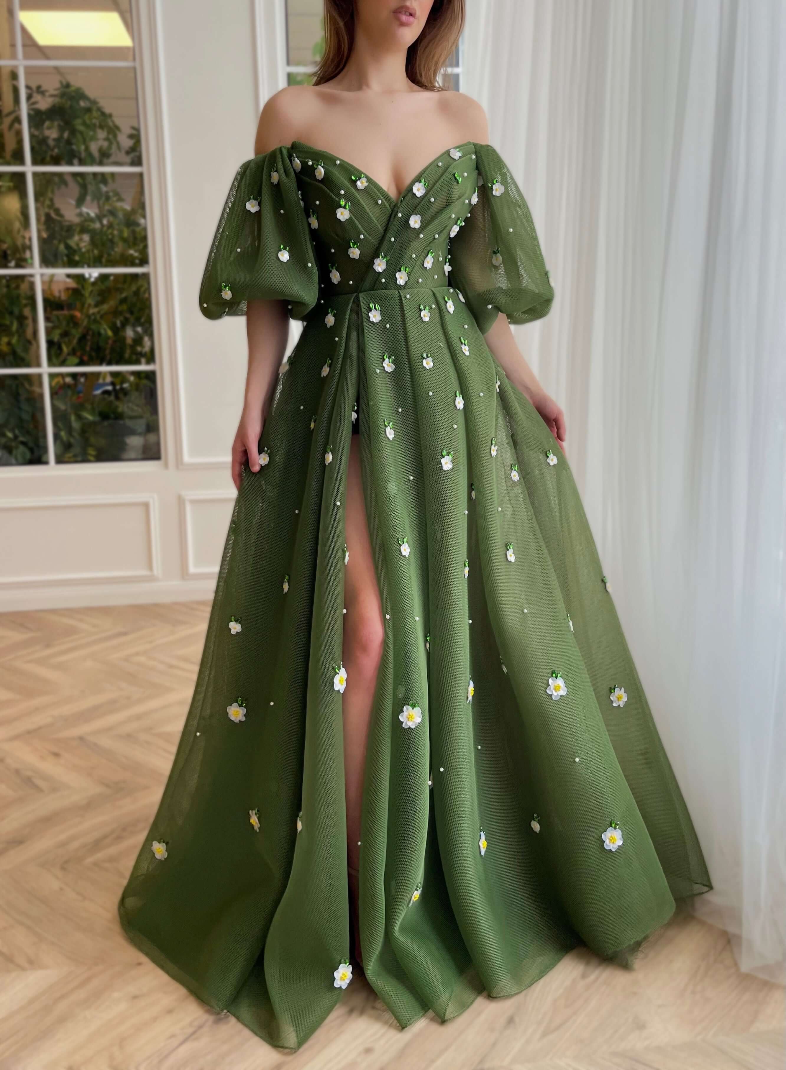 Enchanting Daisy Dreamscape Dress