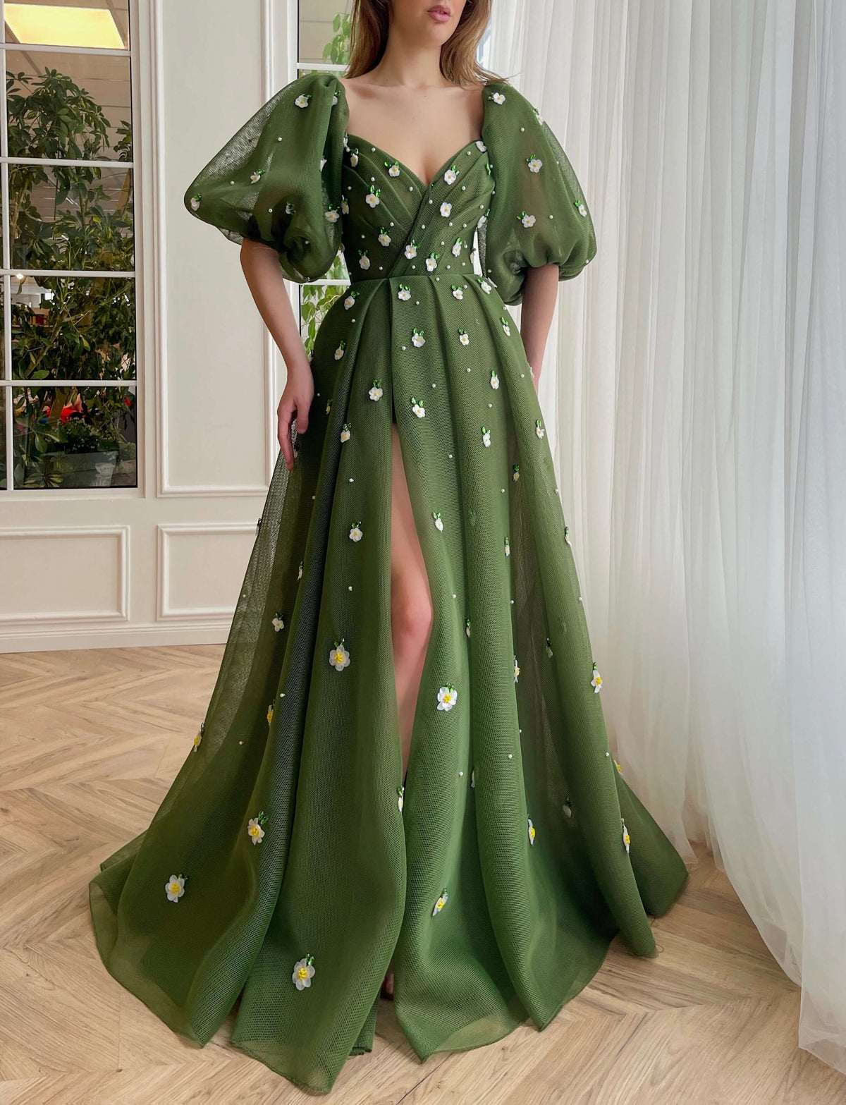Enchanting Daisy Dreamscape Dress