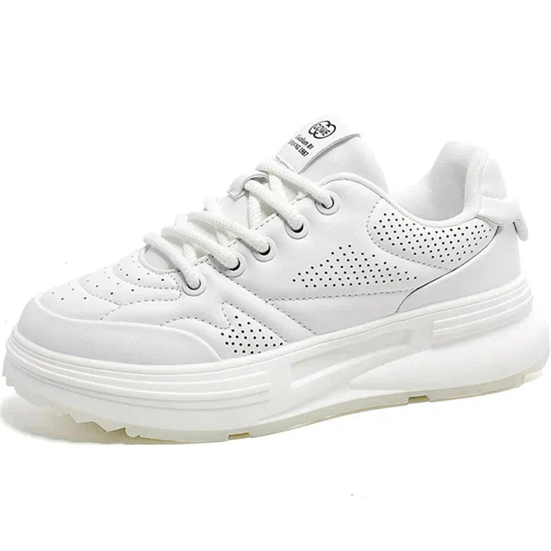 Light Stride Casual Sneakers