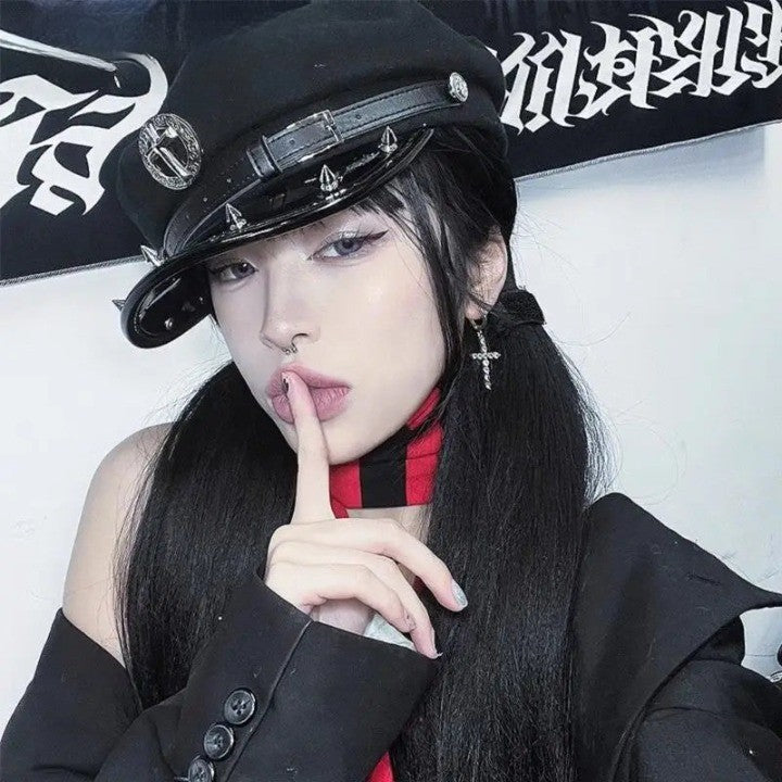 Y2K Rivet Spice Cap