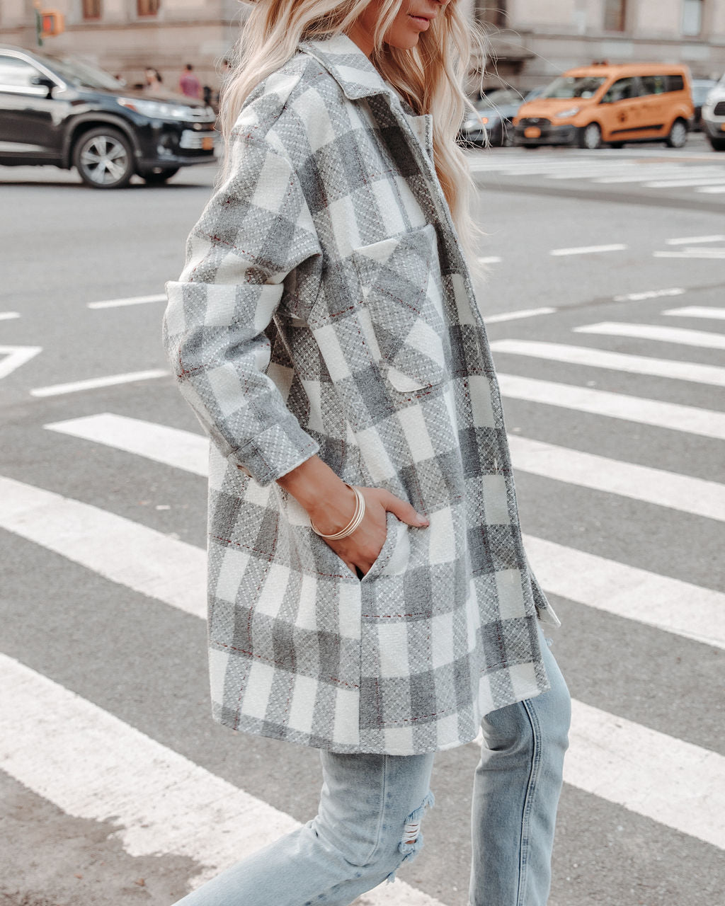 Bridgeview Pocketed Plaid Coat - Grey