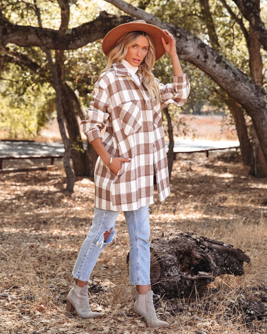 Bridgeview Pocketed Plaid Coat - Mocha