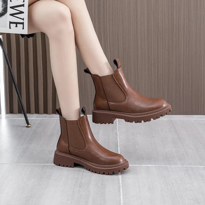 Chelsea Retro Leather Boots