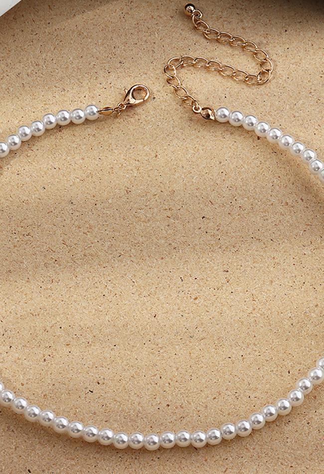 Elegant Faux Pearl Necklace - HouseofHalley