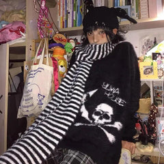 Y2K Gothic Skulls Sweater