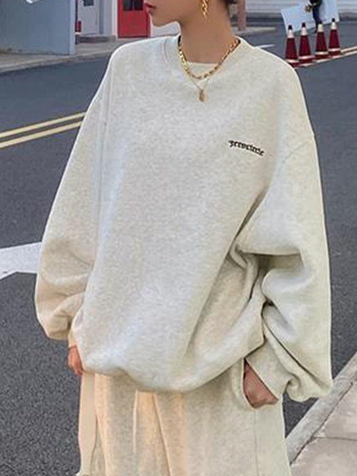 Simple Embroidery Embellished Oversized Sweatshirt - HouseofHalley