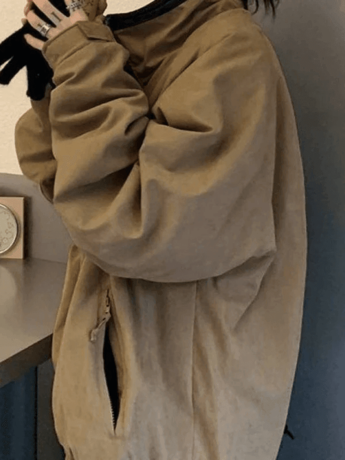 Einfarbiges Rollkragen-Minikleid mit trendigen langen Ärmeln