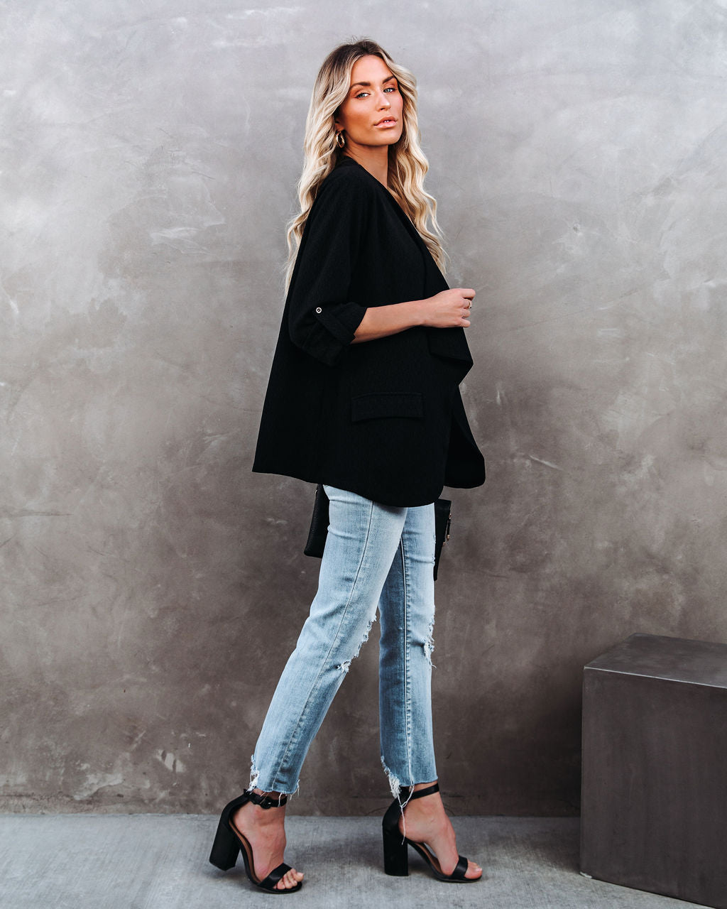 Streamline Pocketed Textured Blazer - Black