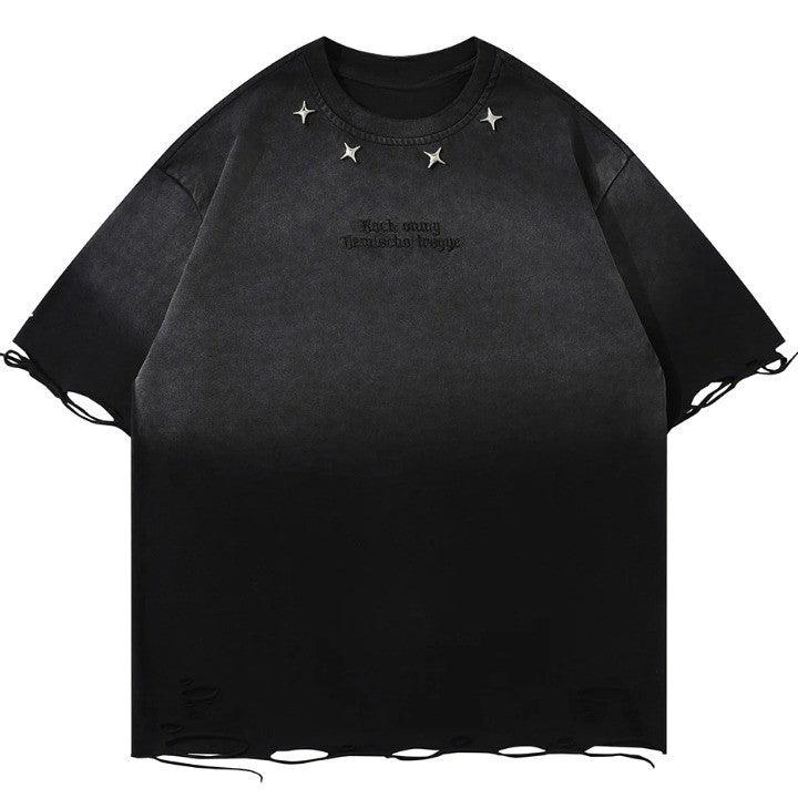 Zerrissenes T-Shirt mit Vintage-Stickerei