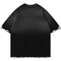Zerrissenes T-Shirt mit Vintage-Stickerei