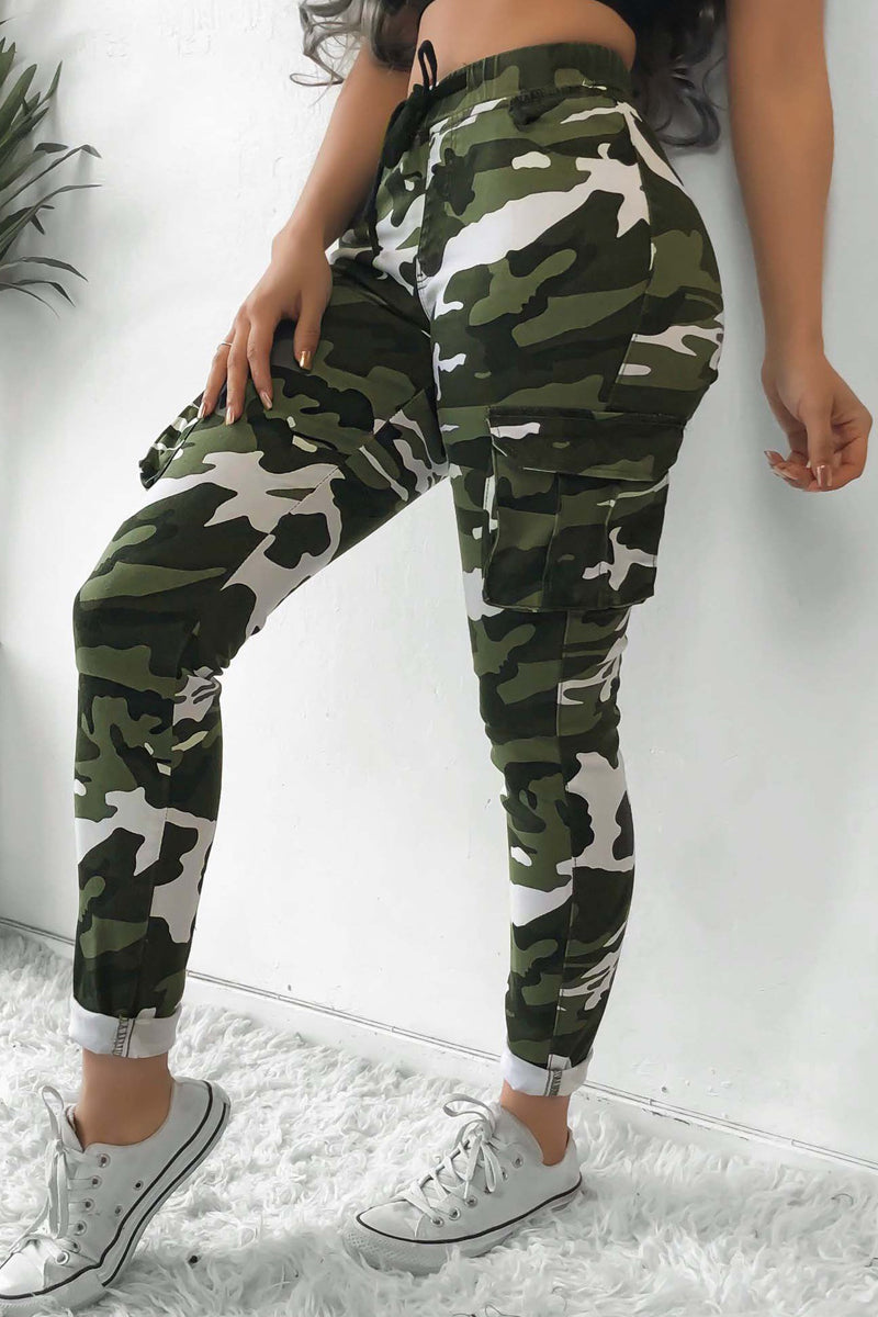 Camouflage Printed Drawstring Waist Pants