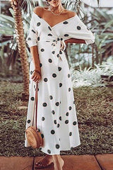 Polka Dot V-Neck Dress(With Belt)
