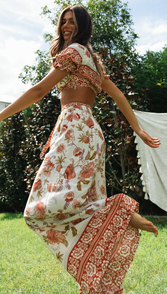 White Floral Crop Top and Pants Matching Sets