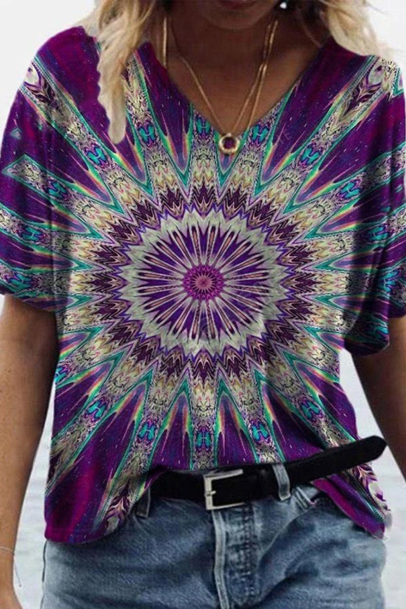 Tie Dye Print V-Neck T-Shirt