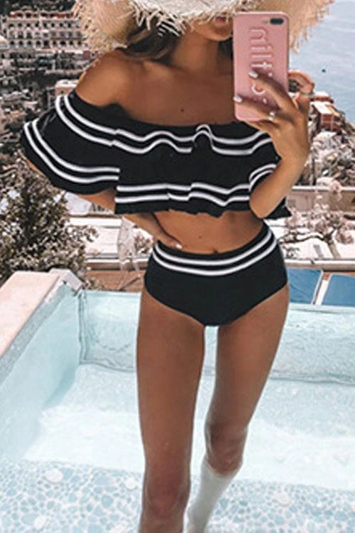 Ruffled Layered Bikini Swimsuit