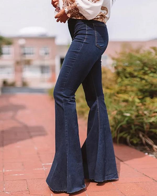 Classic Flattering Flare Jeans