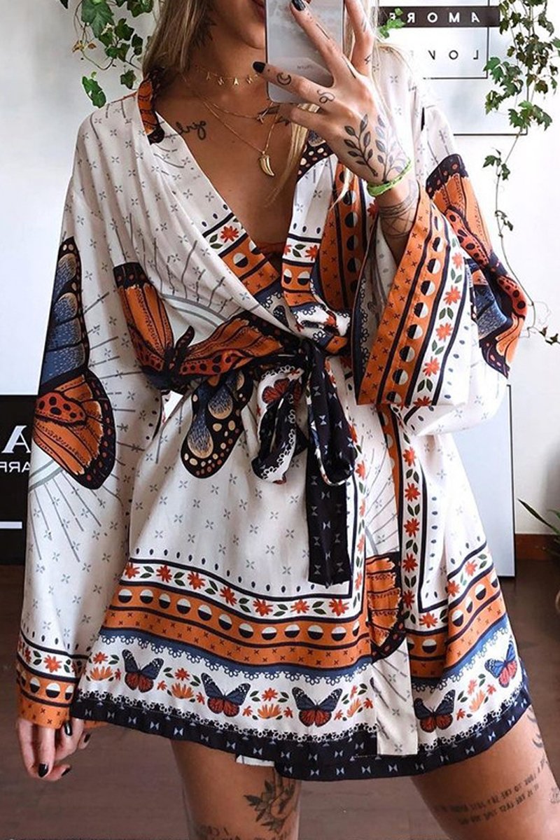 Butterfly Print Long Sleeve Dress(With Belt)