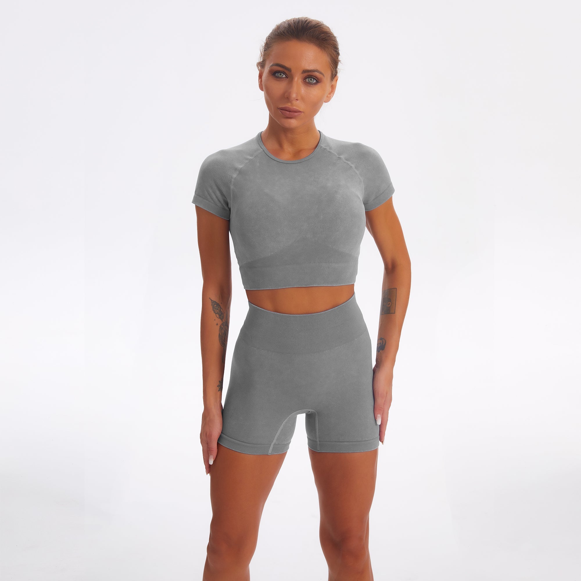 Seamless Gym Yoga Set Short Sleeve Top & Shorts