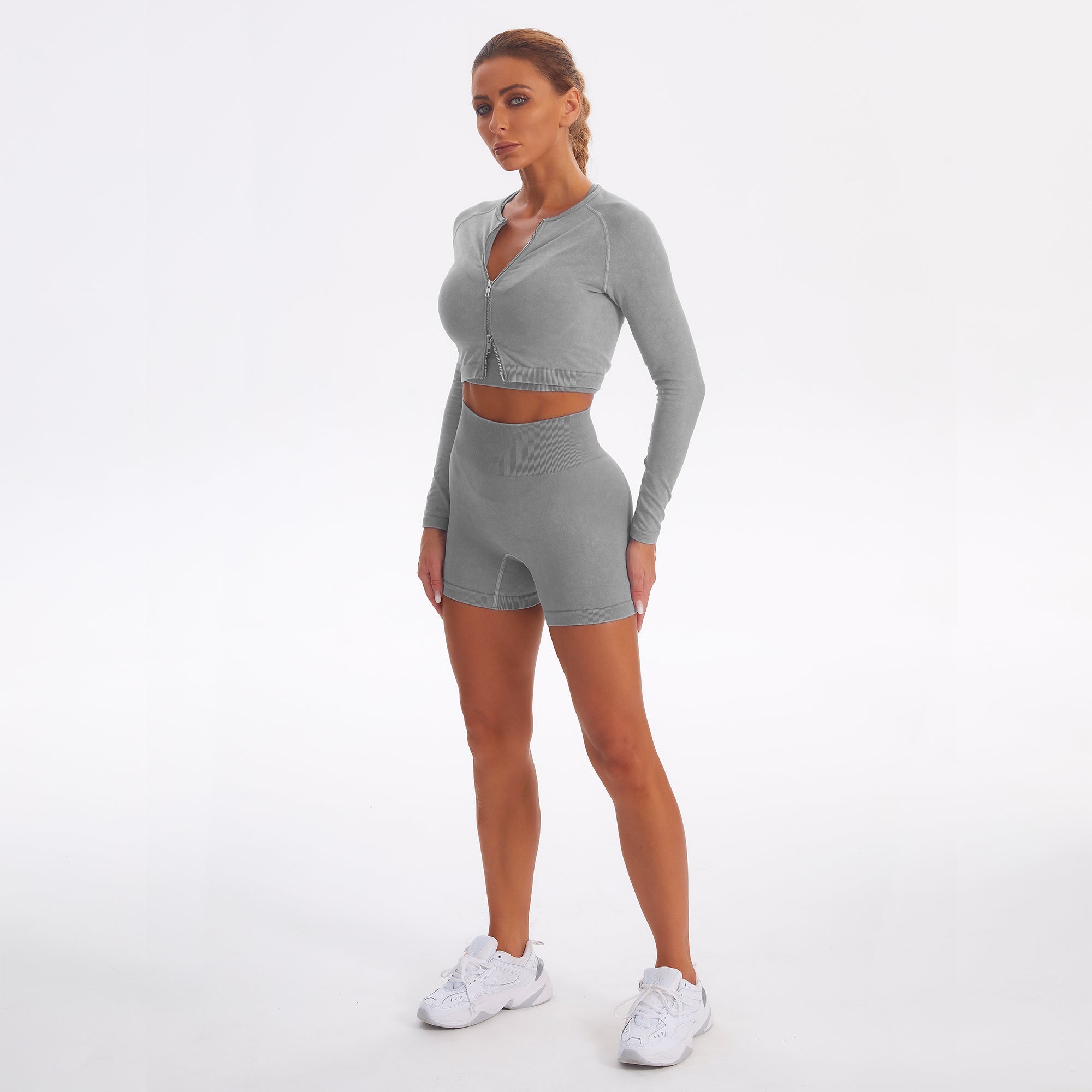 Seamless Gym Yoga Set Zip Up Long Sleeve & Shorts