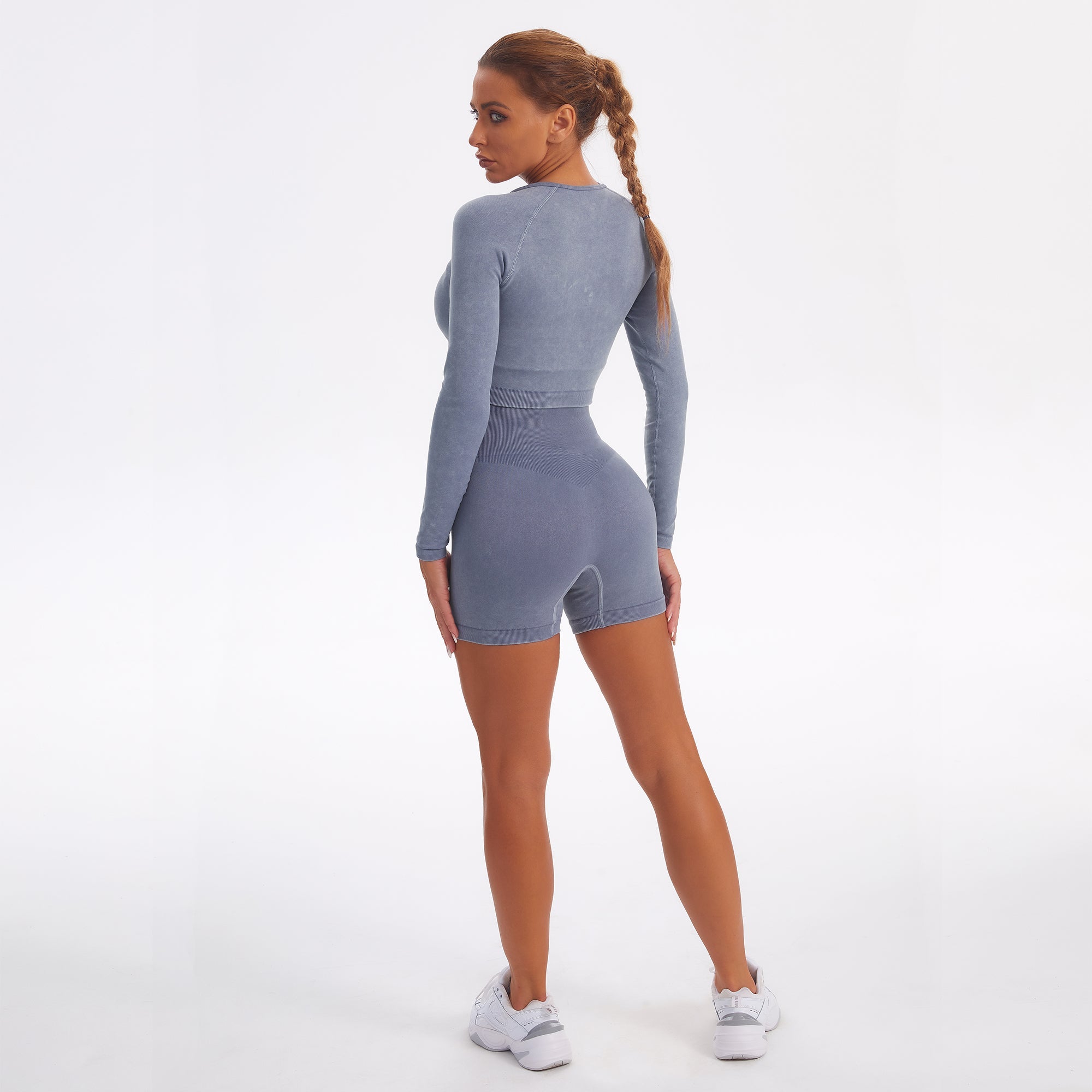 Seamless Gym Yoga Set Zip Up Long Sleeve & Shorts