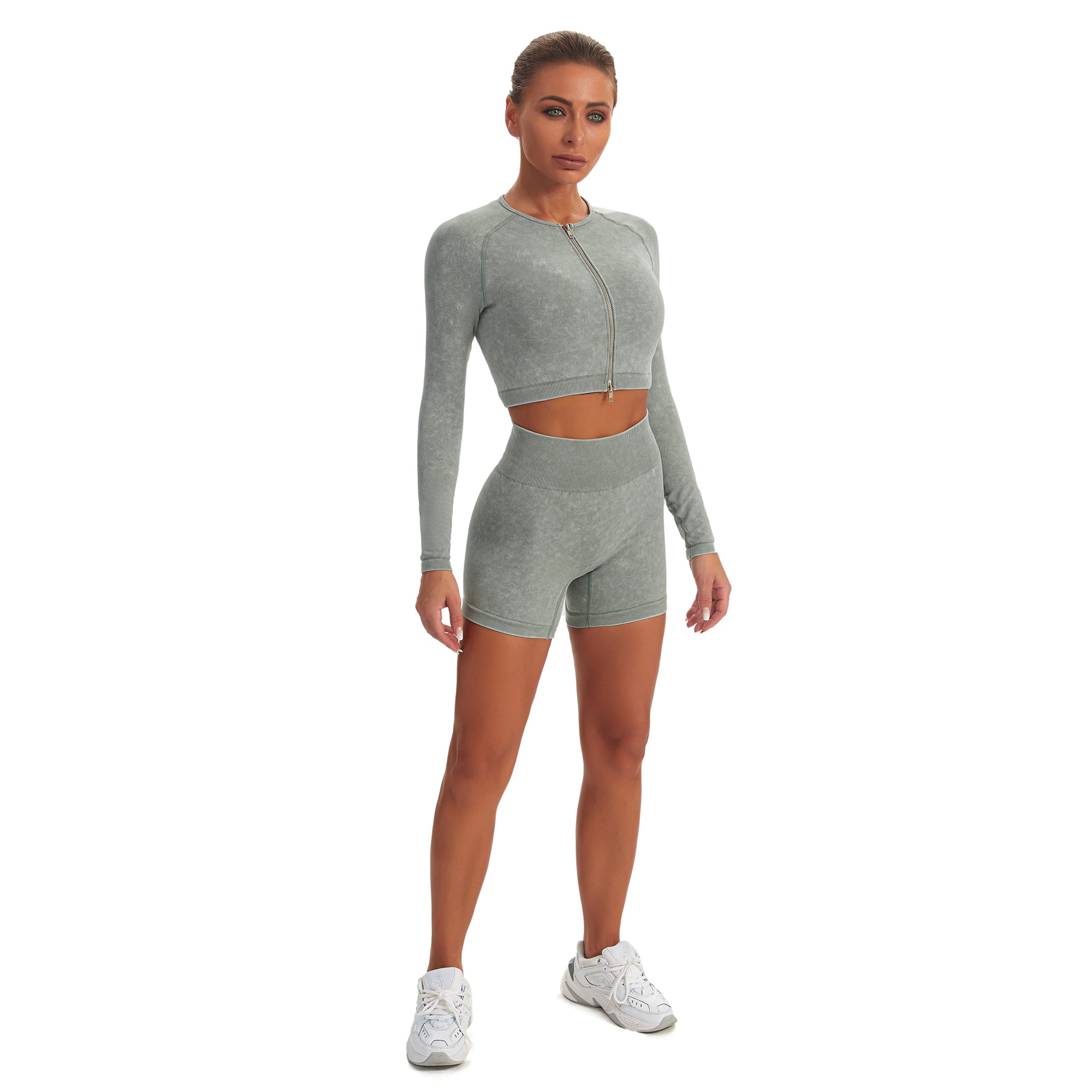 Seamless Gym Yoga Set Zip Up Long Sleeve & Shorts