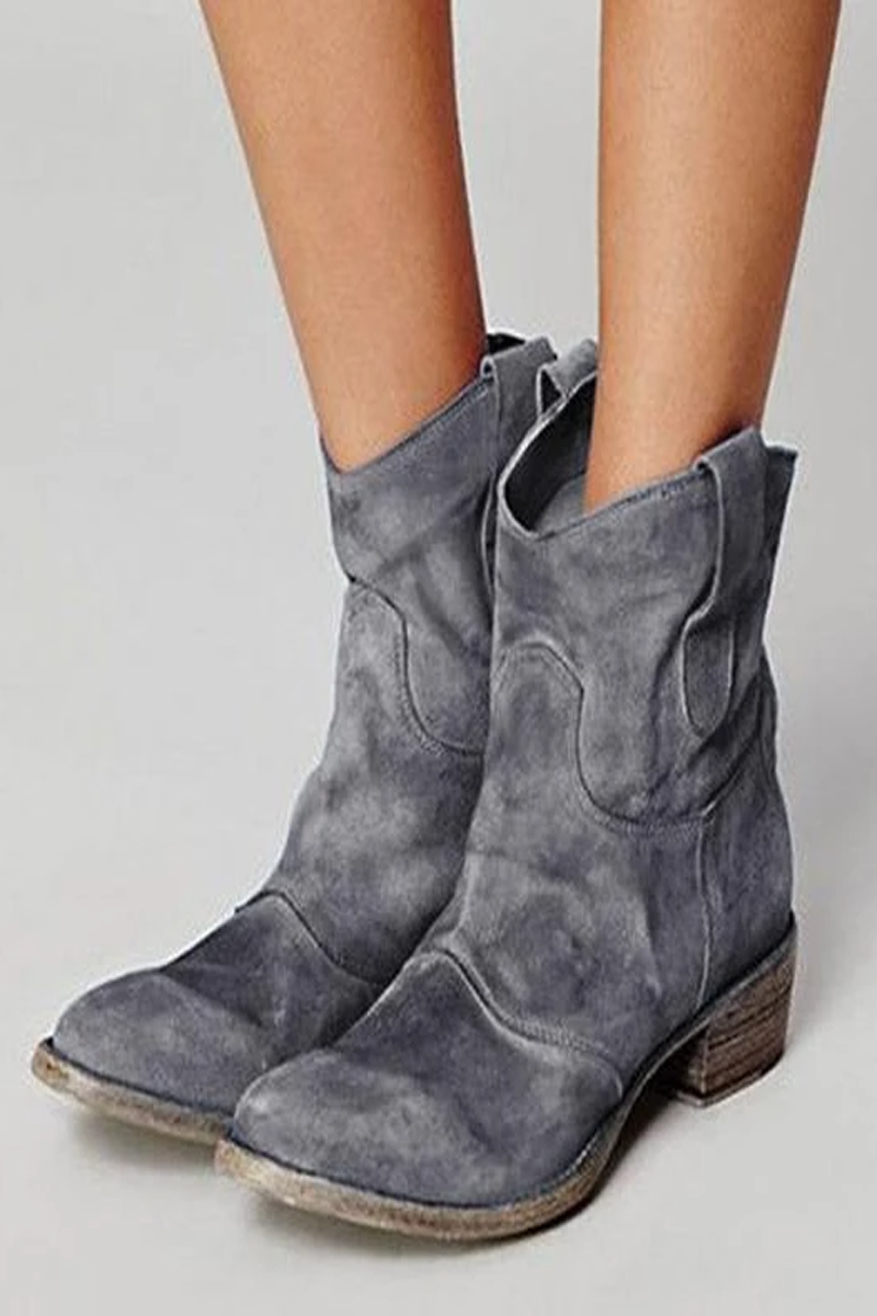 Wild Flat Heel Short Boots